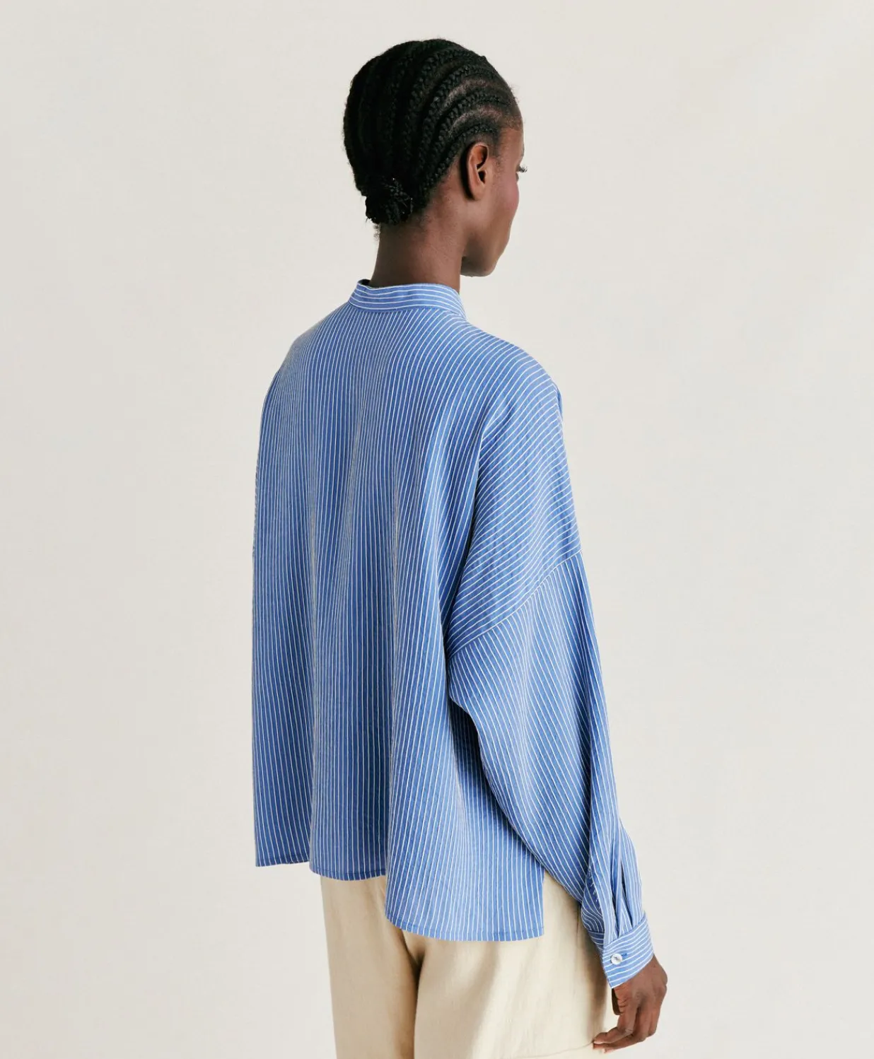 Discount Blouse En Viscose De Soie Rayee Zoe - Bleu Clair/Creme Femmes Chemisiers Et Chemises