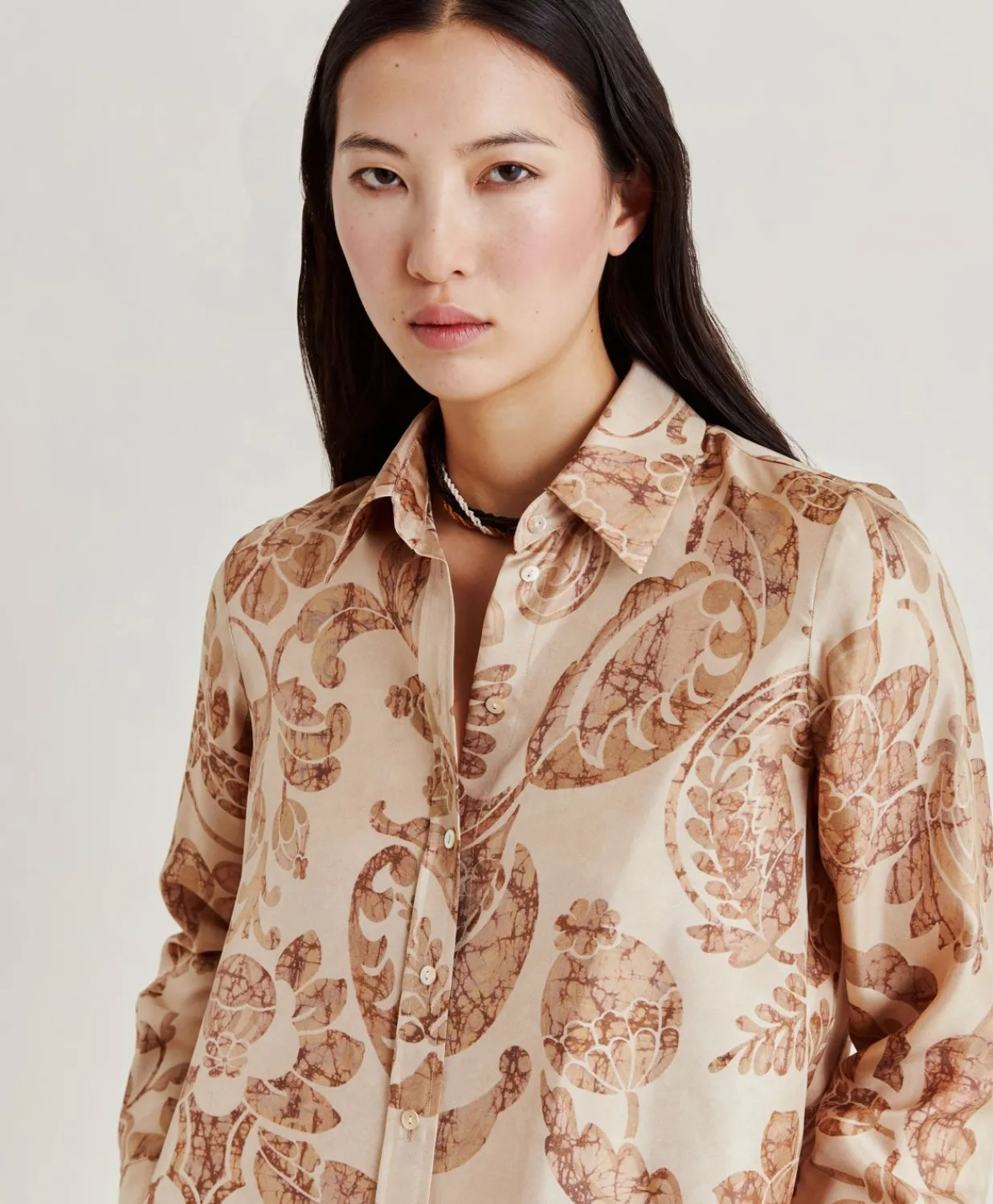 Online Chemise Arles En Twill De Soie - Poudre Multicolore Femmes Chemisiers Et Chemises