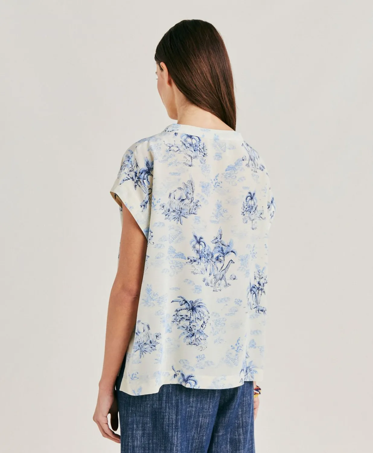 New Chemisier Curacao Crepe De Chine - Creme/Bleu Clair Femmes Chemisiers Et Chemises