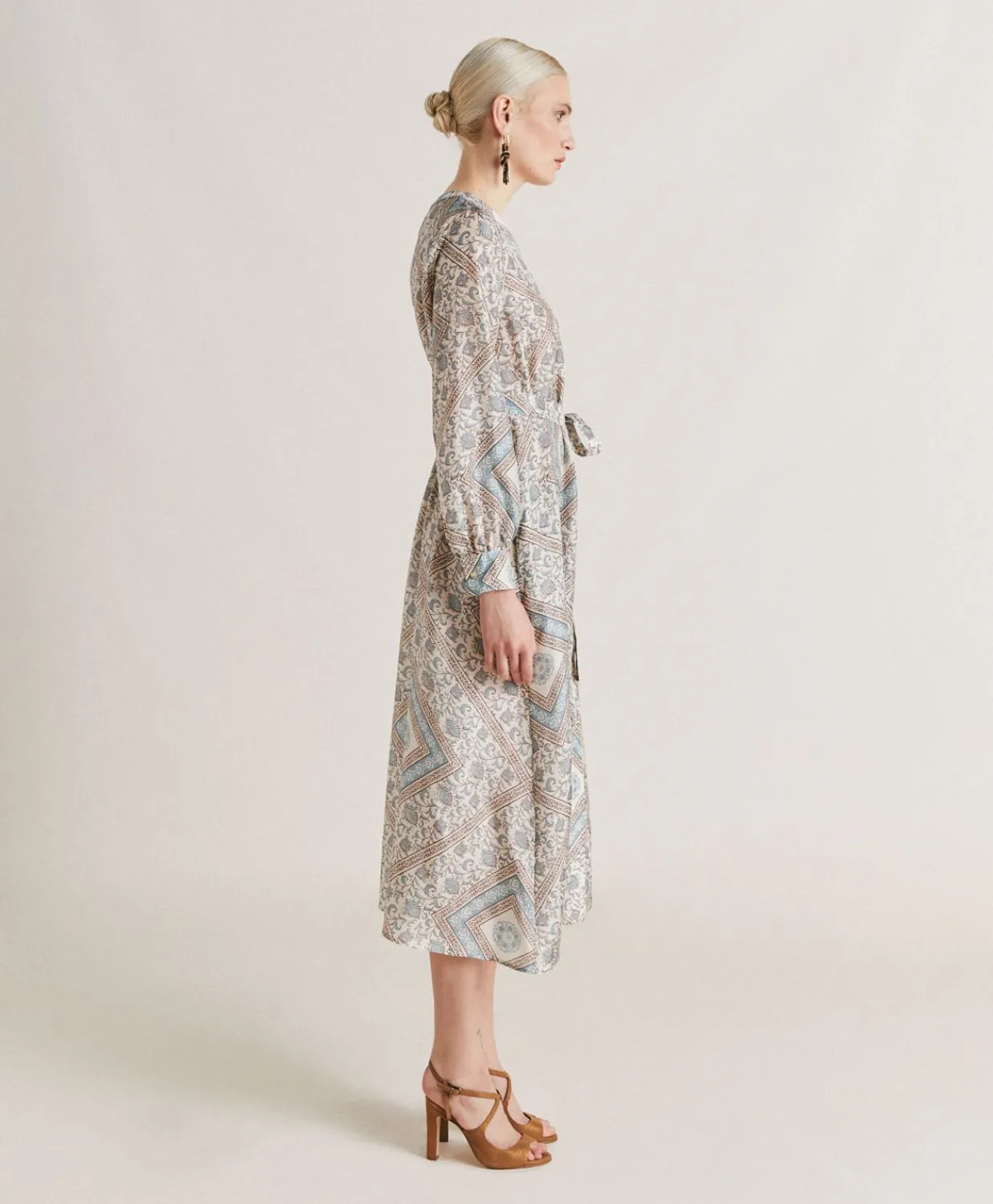Best Robe California En Haboutai De Soie - Creme/Poussiereux Femmes Vêtements