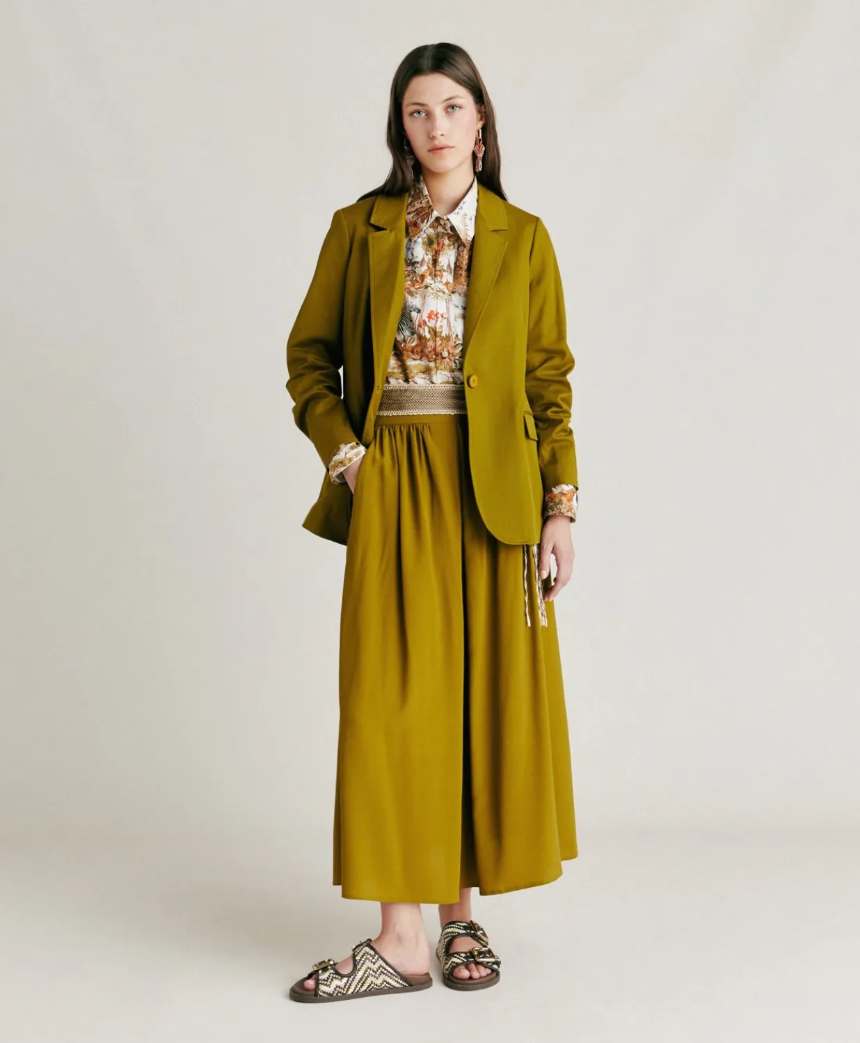 Clearance Veste Futura Gabardine - Olive Femmes Costumes Et Costumes